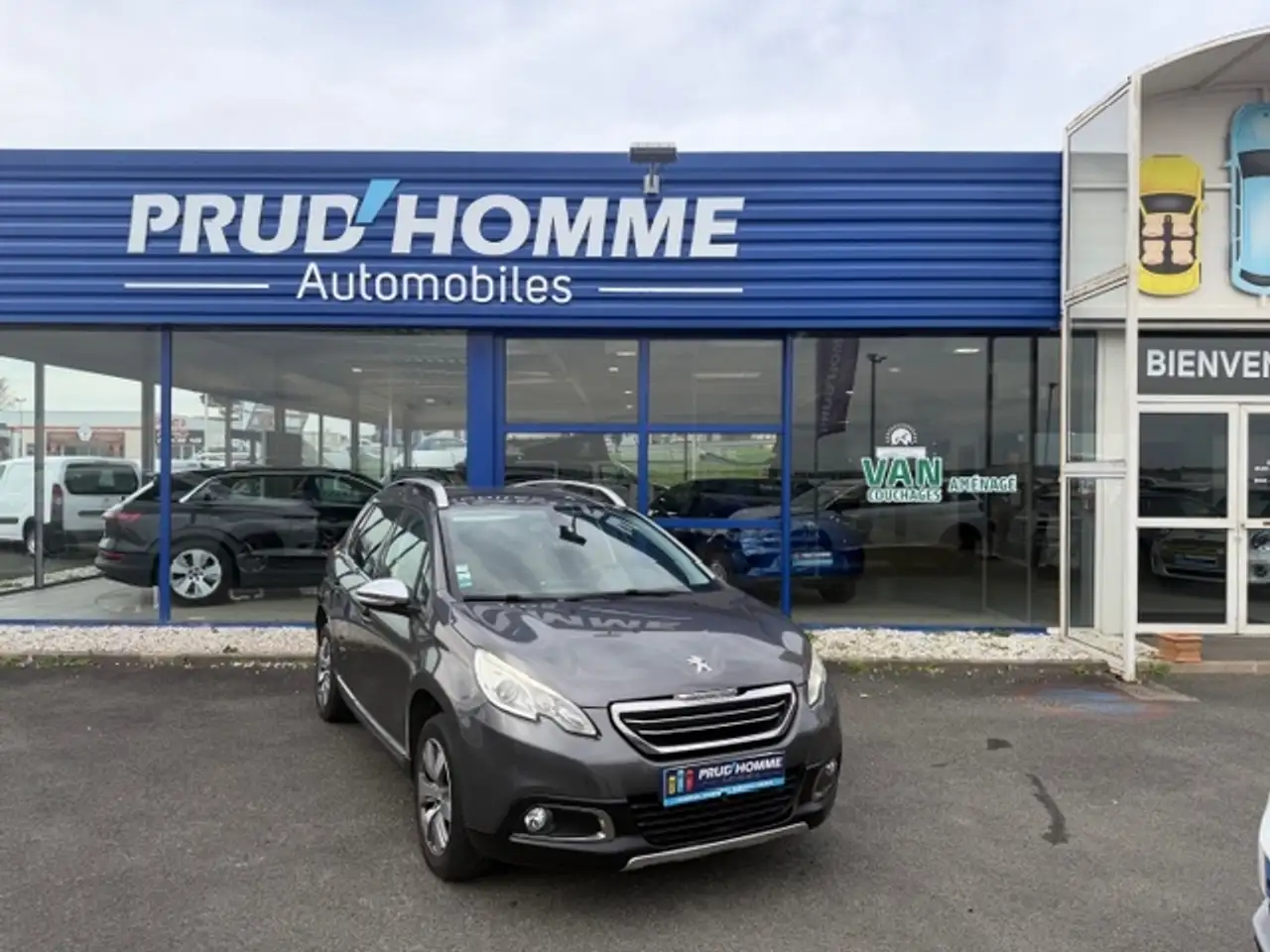 Peugeot 2008 1.2 PURETECH 110CH ALLURE S\\u0026S