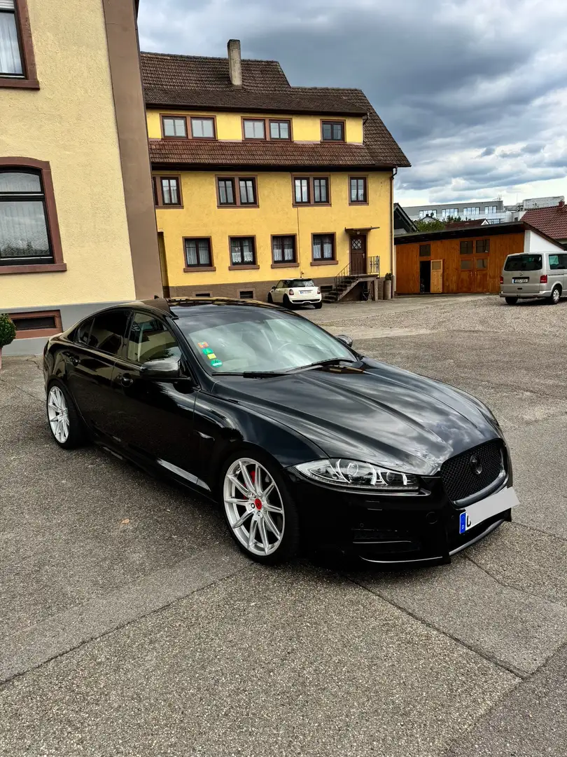 Jaguar XF 3.0 V6 Kompressor AWD - 1