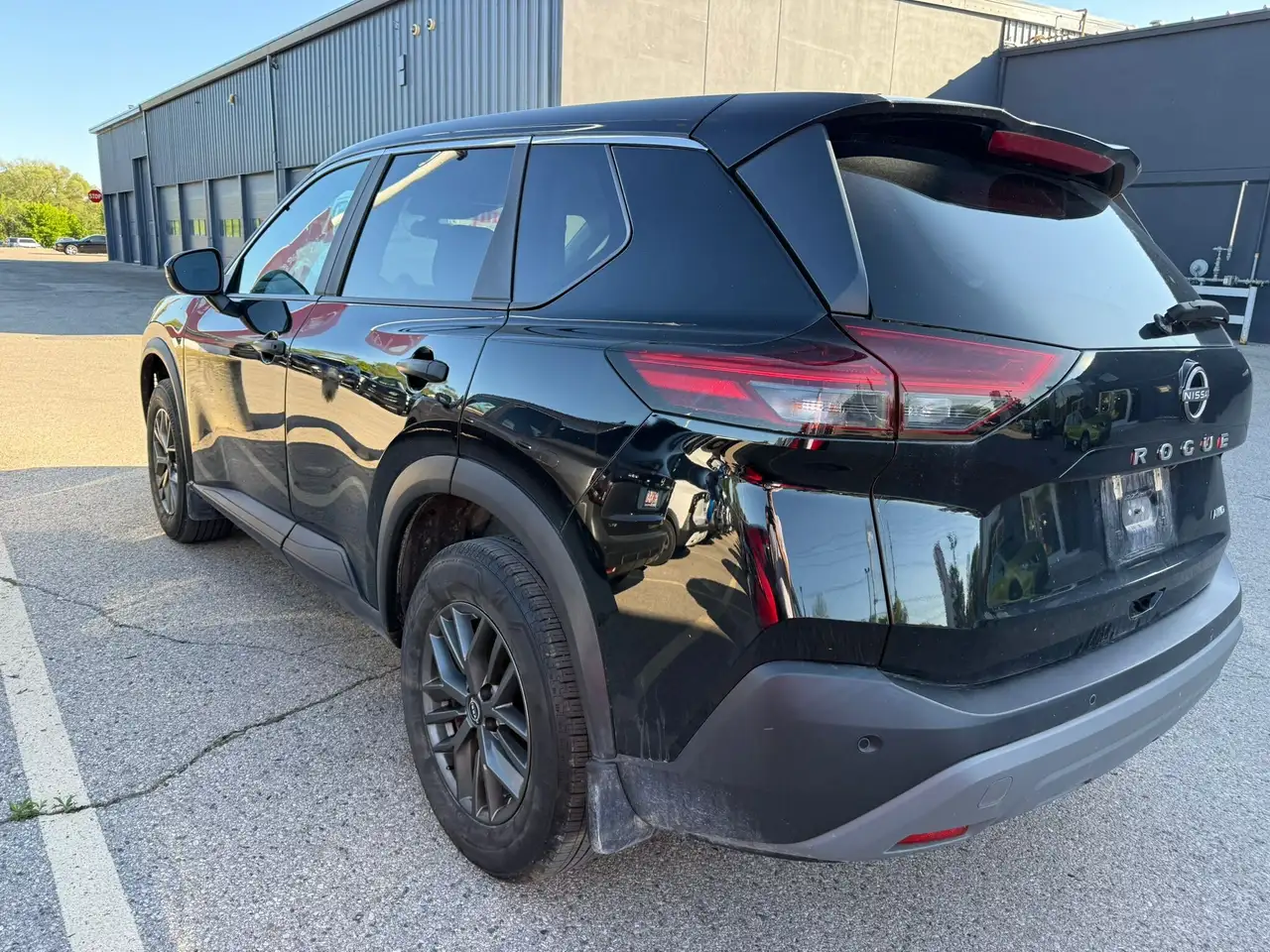 Nissan Rogue снимка Nissan Rogue