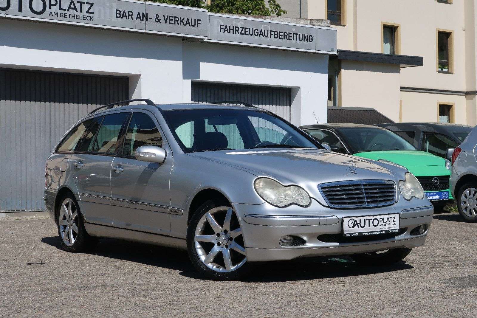 Second hand Mercedes Benz C-Class 