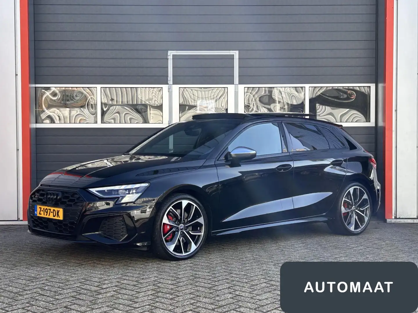 Audi A3 S3 Sportback 2.0 TFSI S3 quattro Edition One | Pan Zwart - 2