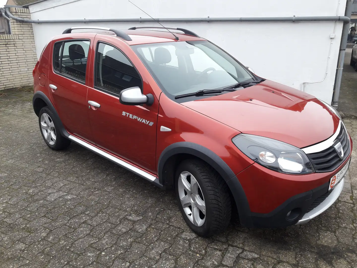 Dacia Sandero Sandero 1.6 MPI Stepway Braun - 1