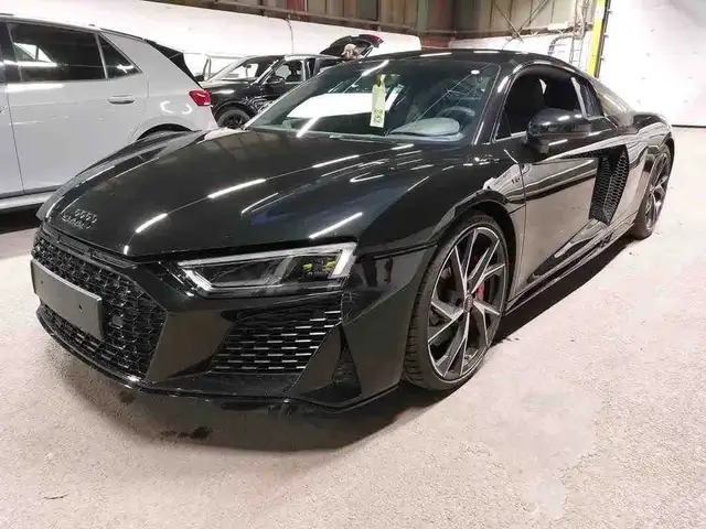 Audi R8 Coupé V10 Performance*20Zoll*LASER*CARBON*B&O*