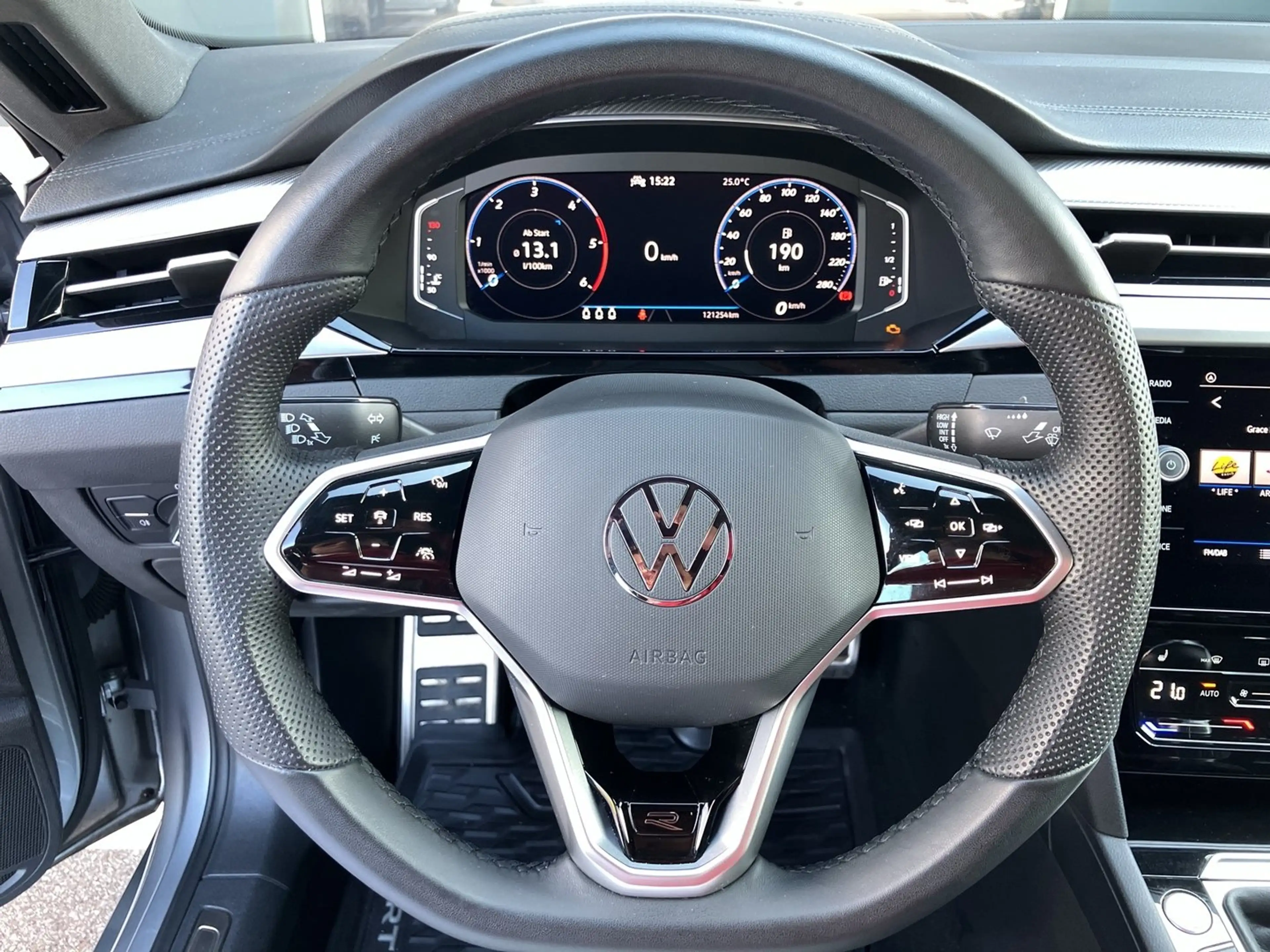 Volkswagen Arteon R-Line TDI — photo 14
