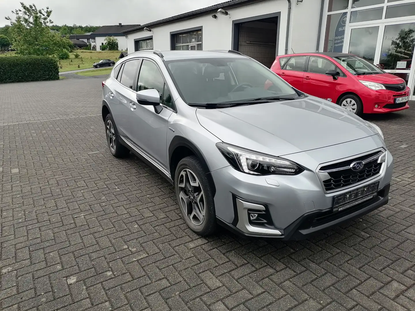 Subaru XV 2.0ie Lineartronic Active Stříbrná - 2