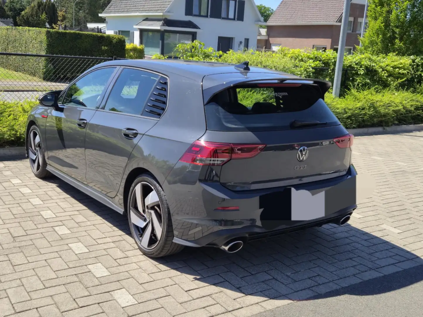 Volkswagen Golf GTI 2.0 TSI OPF DSG Clubsport - 2