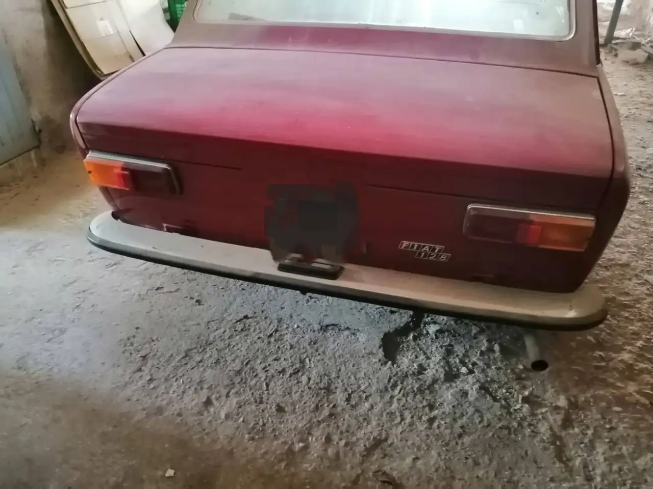 Fiat 128 berlina, foto 2