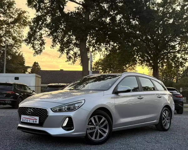 Hyundai i30 SW 1.0 T-GDi 2018 Zetelverw. Carplay Camera Garantie!