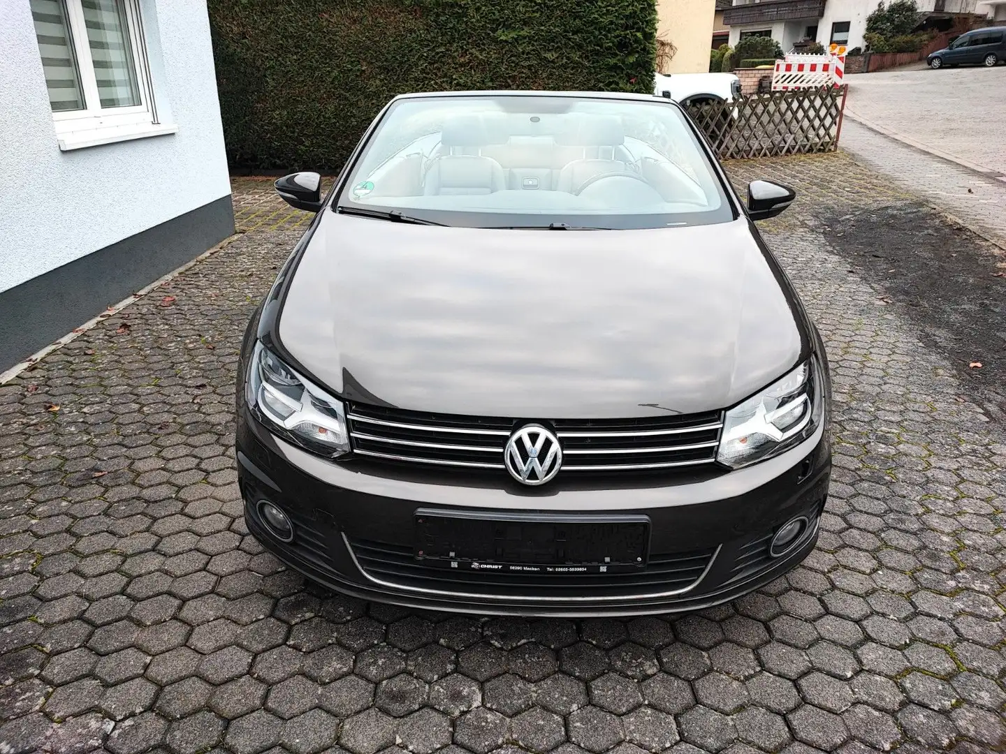 Volkswagen Eos BMT CABRIO-LEDER-NAVI-PDC-MFL-TEMPOMAT-1. HD Bruin - 2