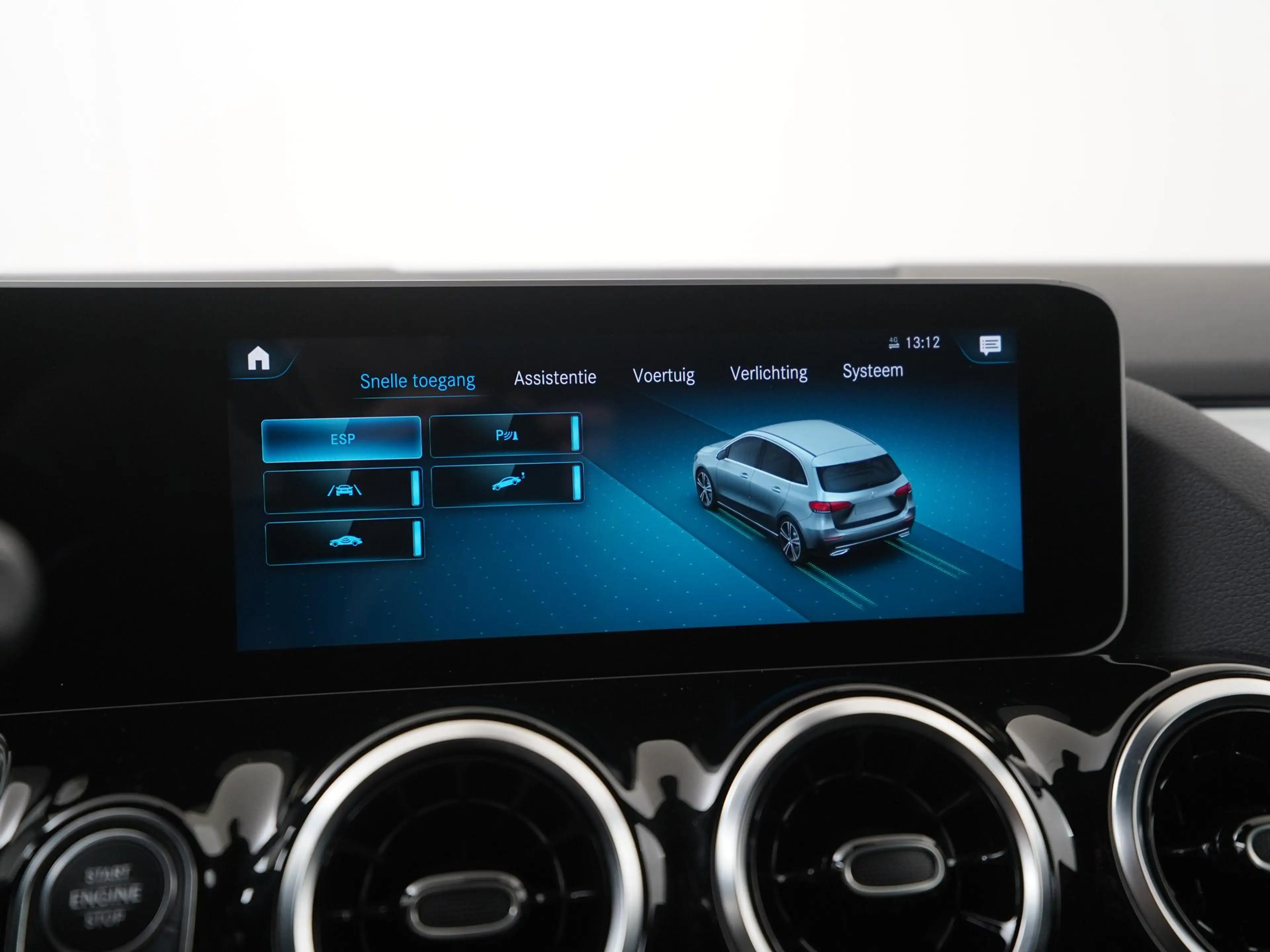 Mercedes-Benz B 180 Launch Edition Premium Plus | Trekhaak | Widescree — photo 18