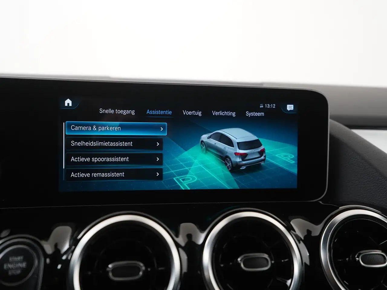 Mercedes-Benz B-Class Launch Edition Premium Plus Trekhaak Widescree, миниатюра 19