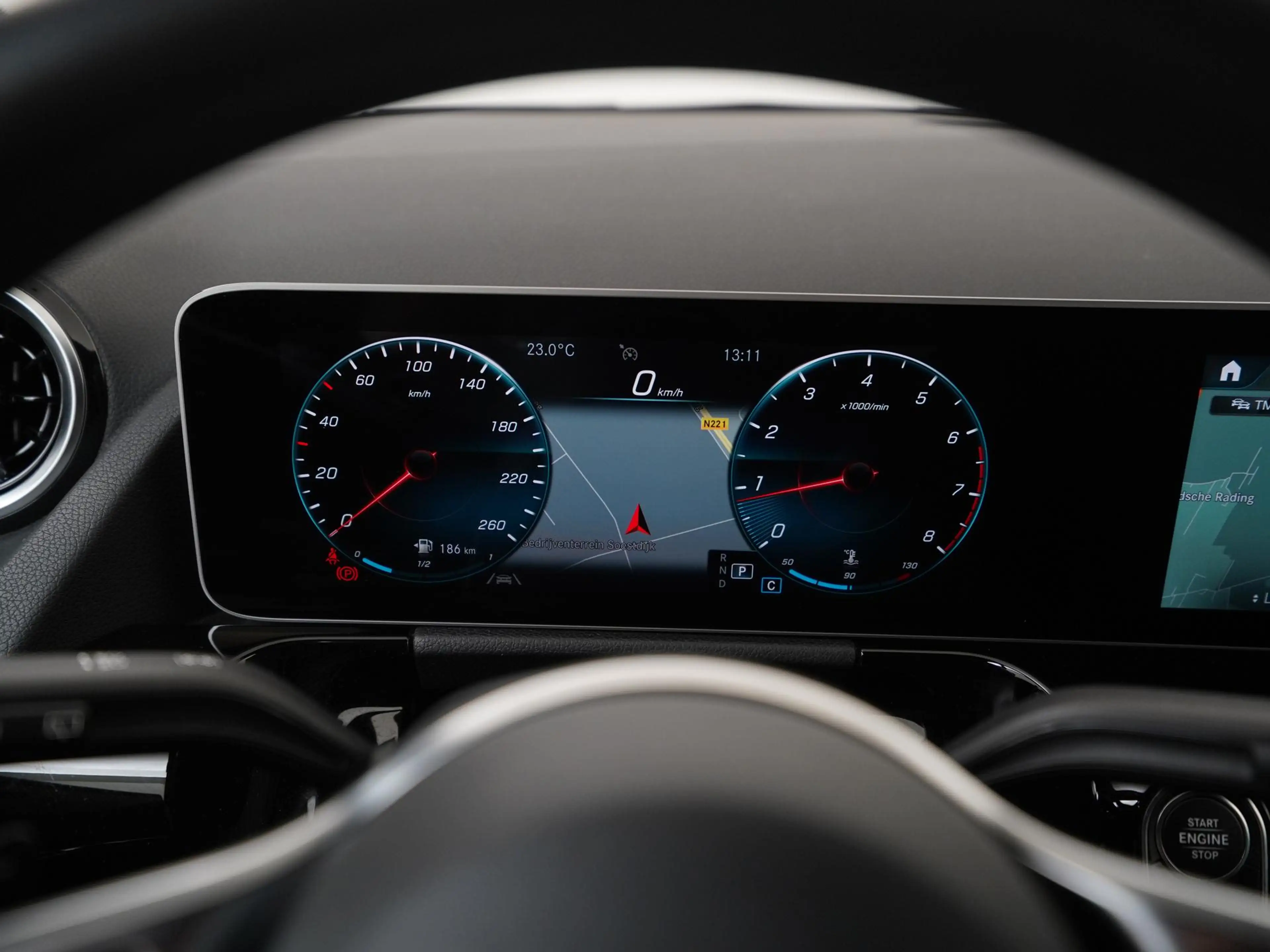 Mercedes-Benz B 180 Launch Edition Premium Plus | Trekhaak | Widescree — photo 9