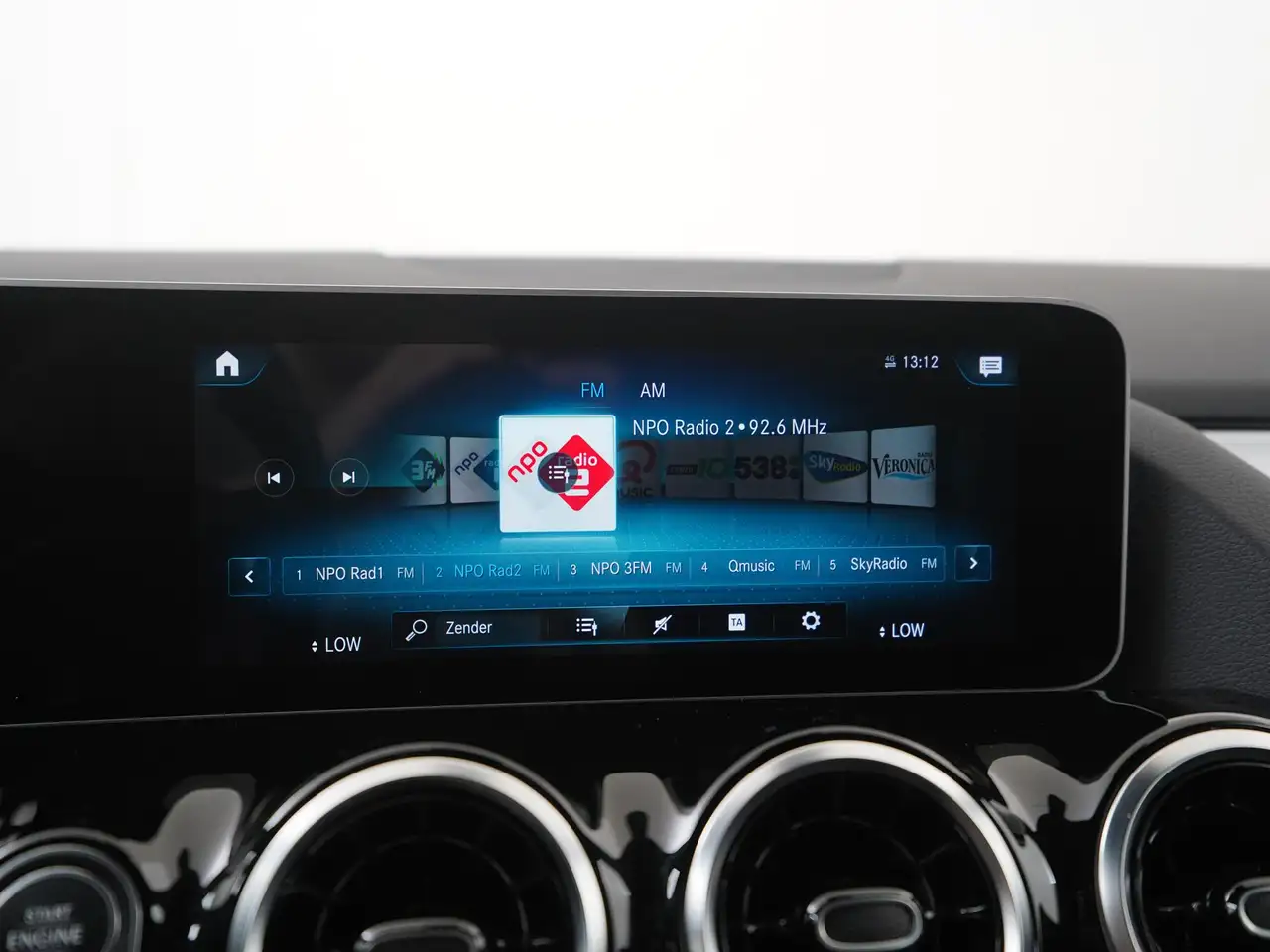 Mercedes-Benz B-Class Launch Edition Premium Plus Trekhaak Widescree, миниатюра 15
