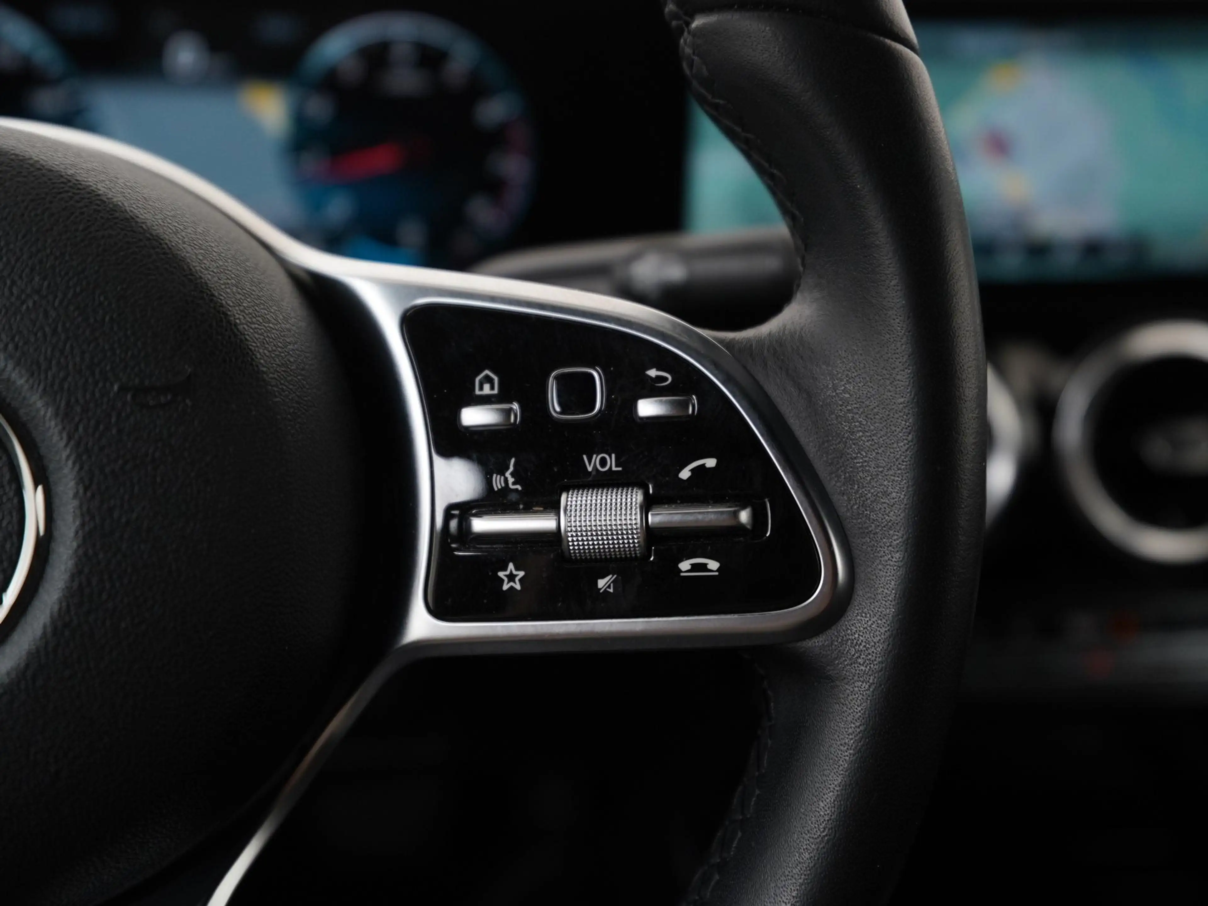 Mercedes-Benz B 180 Launch Edition Premium Plus | Trekhaak | Widescree — photo 10