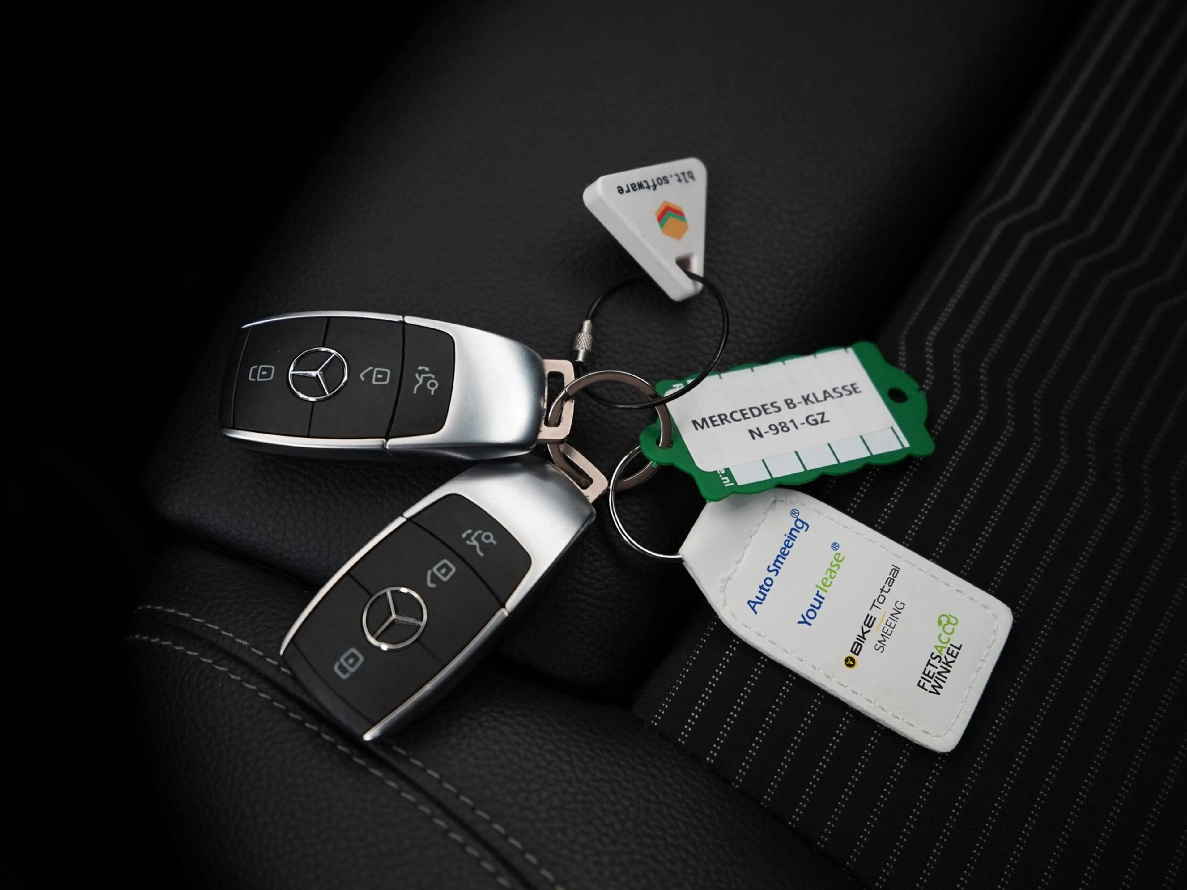 Mercedes-Benz B 180 Launch Edition Premium Plus | Trekhaak | Widescree — photo 40