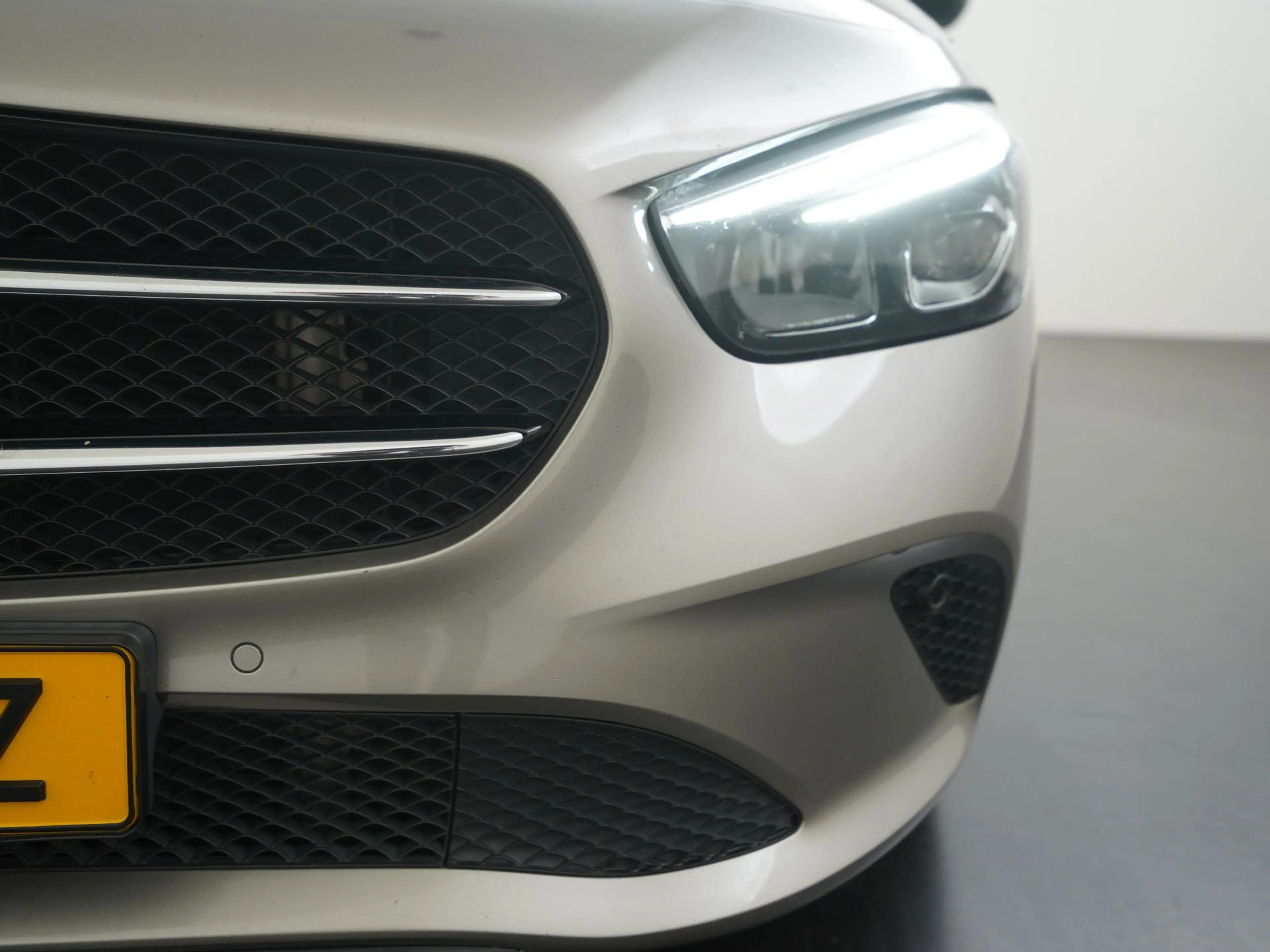 Mercedes-Benz B 180 Launch Edition Premium Plus | Trekhaak | Widescree — photo 24