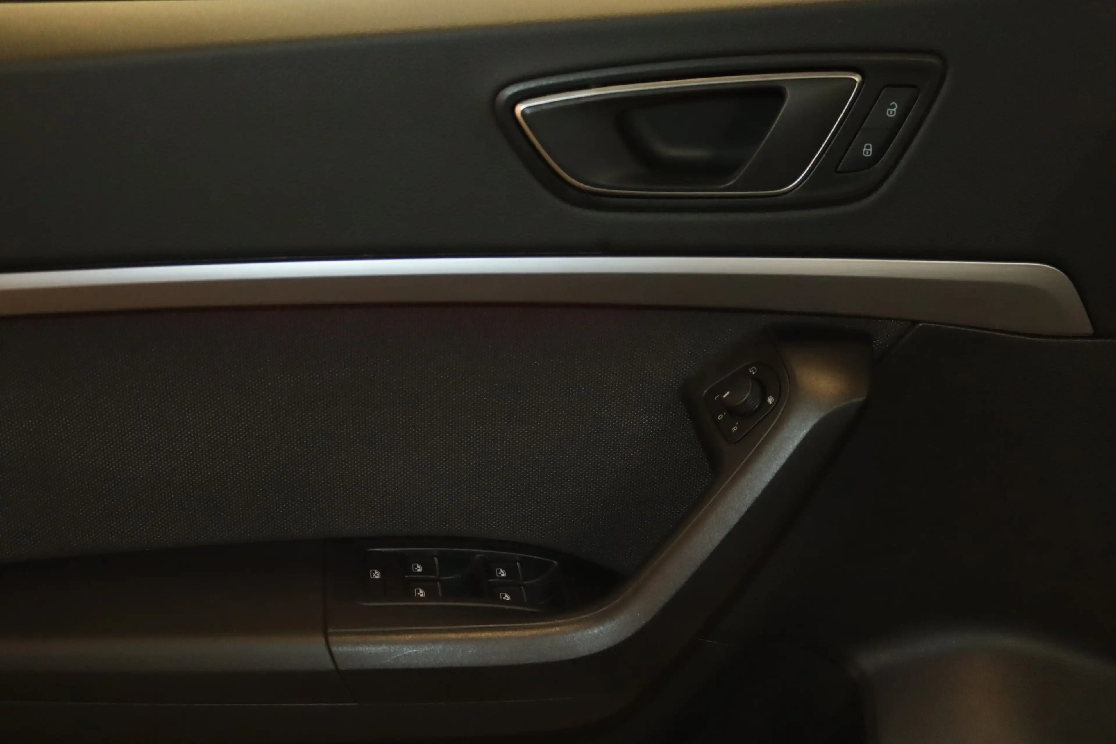 SEAT Ateca 1.5 TSI FR-Virt.-Navi-Kamera-LED-SHZ-KESSY — photo 10