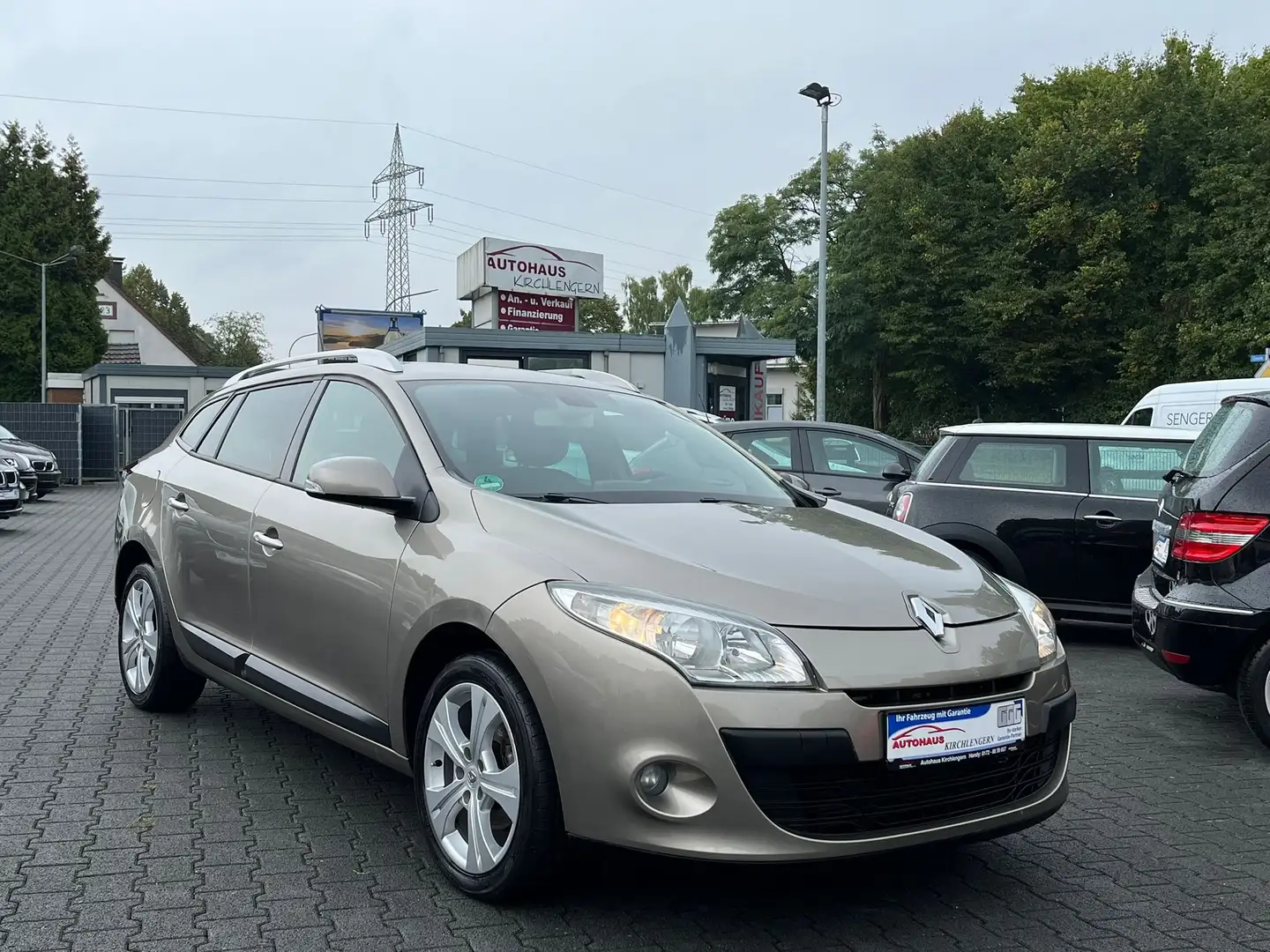 Renault Megane Dynamique TCe Grandtour Euro-5 Scheckh. HU/AU Neu. Braun - 2