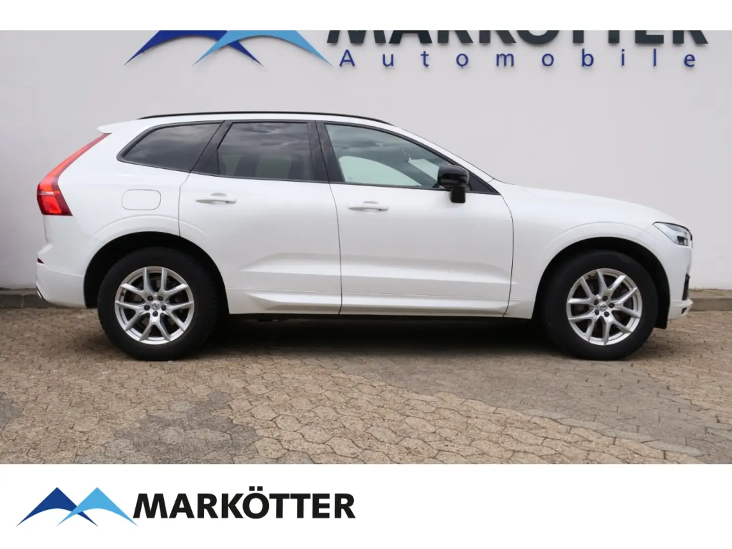 Volvo XC60 T6 AWD Recharge R-Design ACC/BLIS/Standhz/AHK Weiß - 2