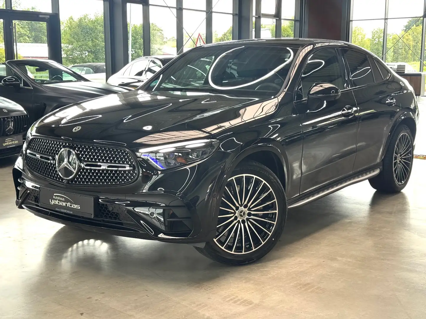 Mercedes-Benz GLC 300 Coupe 4M AMG Night 360°-K AHK Distronic Head-Up KE Negro - 1