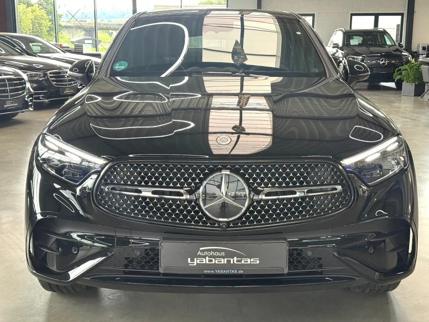 Mercedes-Benz GLC 300 Coupe 4M AMG Night 360°-K AHK Distronic Head-Up KE Negro - 2