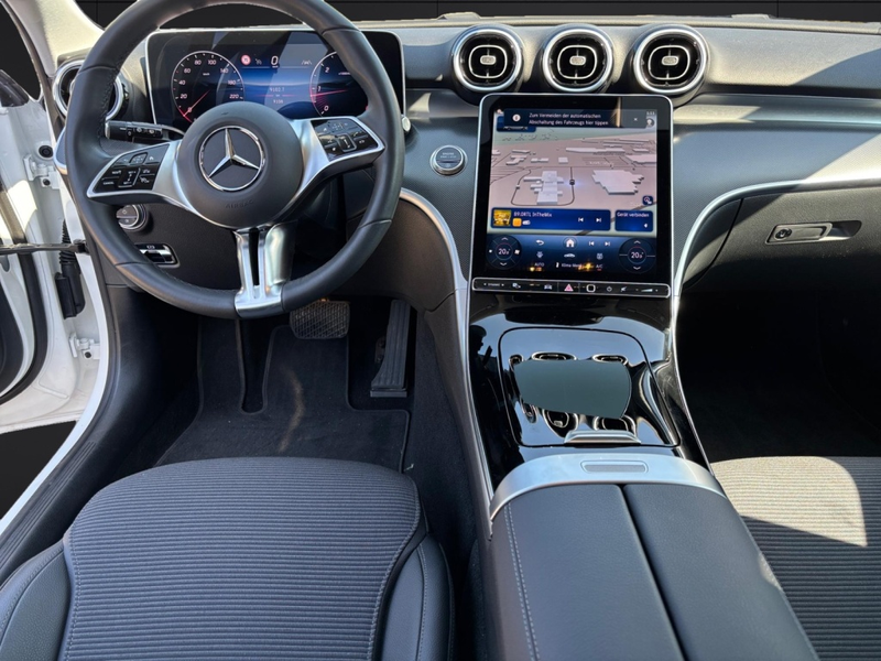 Mercedes-Benz C 200 d T-Modell Avantgarde*AHV*Totwinkel — photo 12