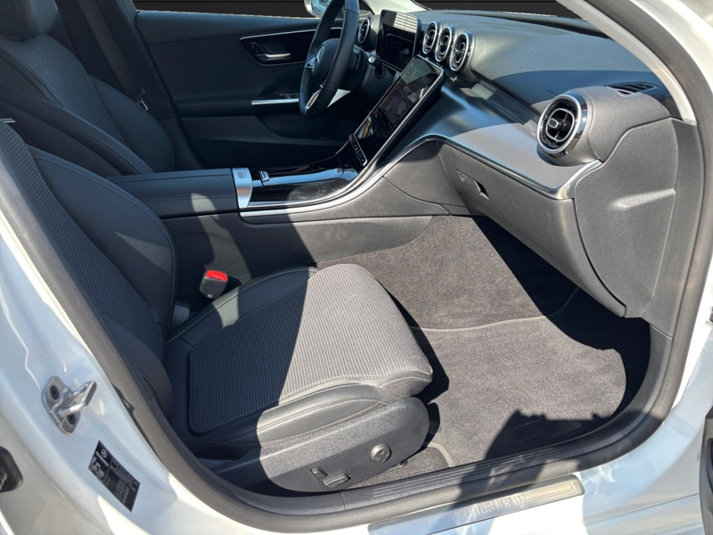 Mercedes-Benz C 200 d T-Modell Avantgarde*AHV*Totwinkel — photo 6