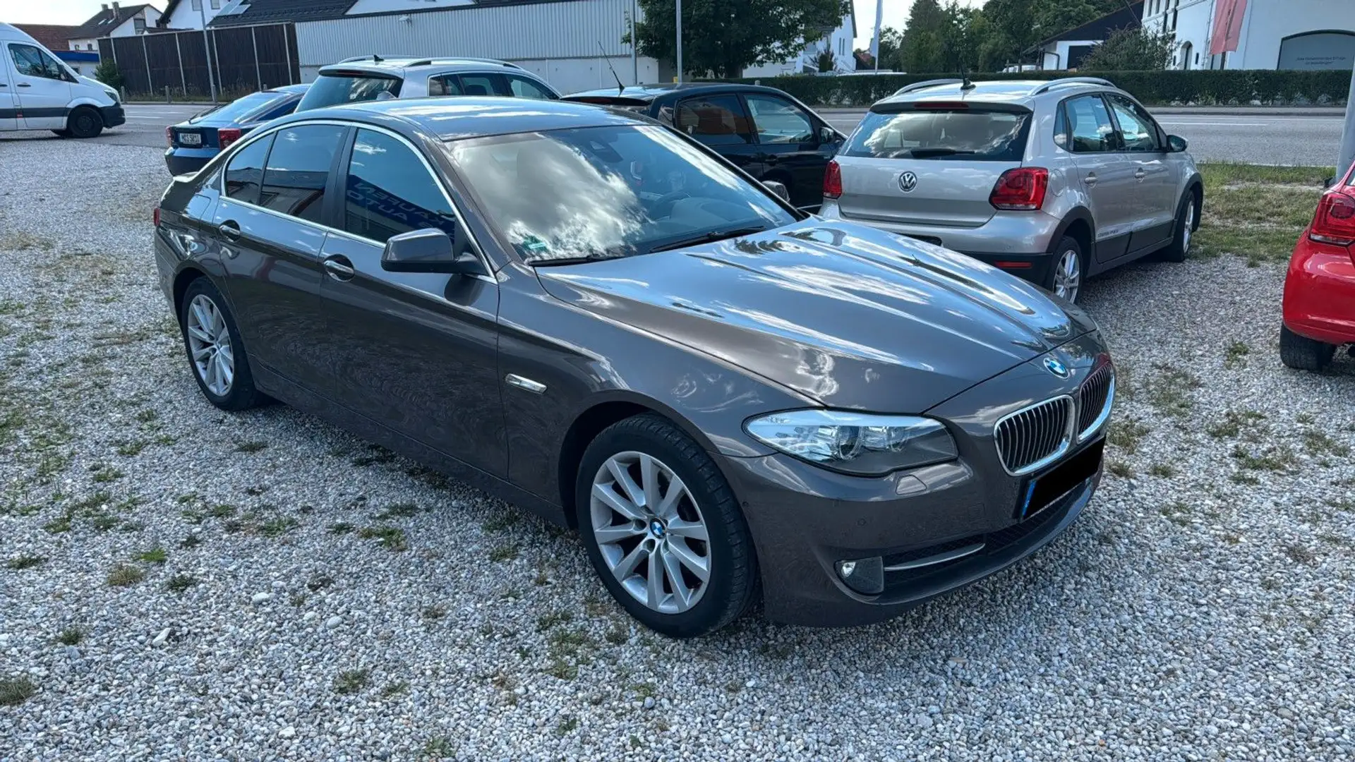 BMW 520 Baureihe 5 Lim. 520 d Innovation ( im KA ) Brun - 1