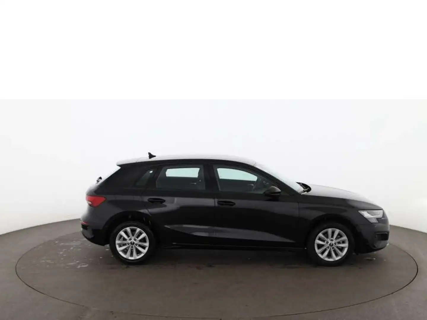 Audi A3 Sportback 30 TFSI Aut LED NAVI SITZHZG TEMP Schwarz - 2