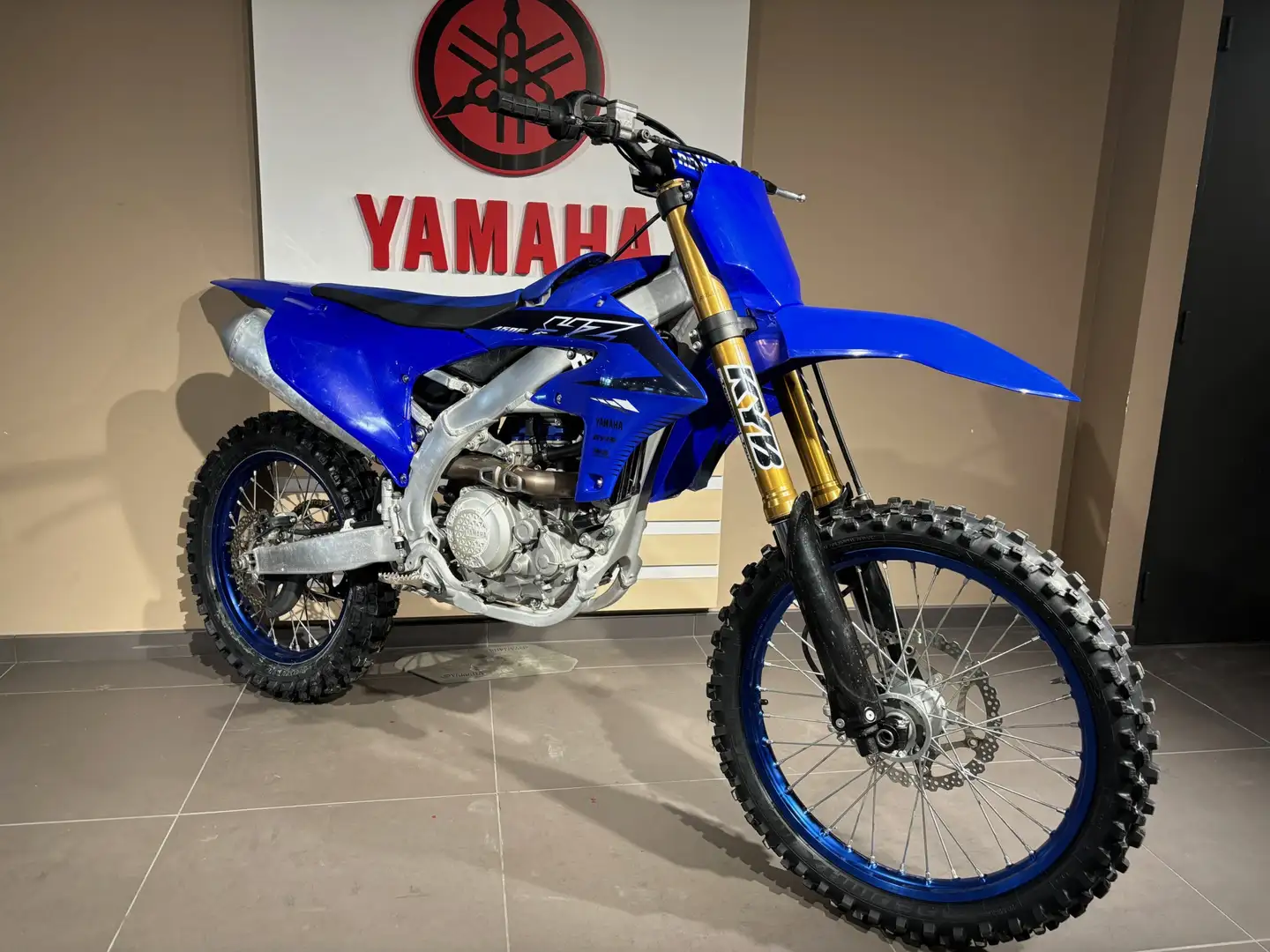 Yamaha YZ 450 Blue - 1