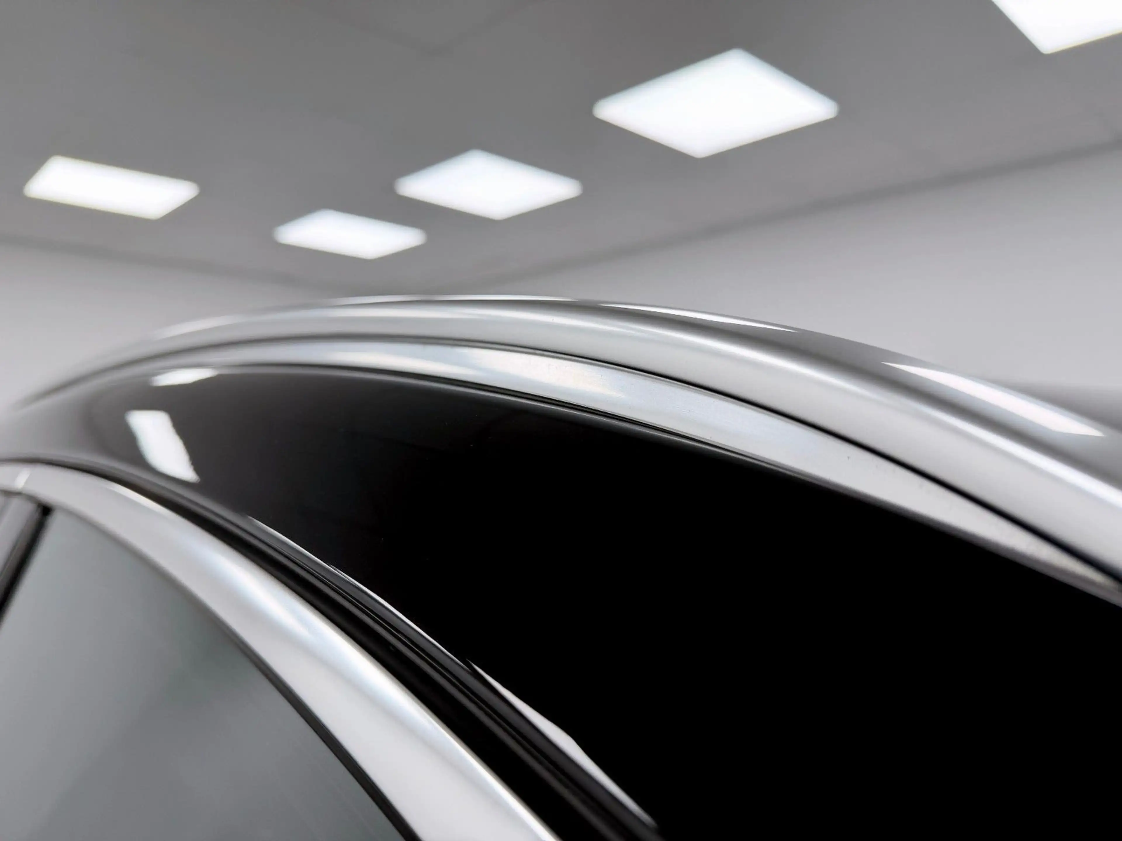 Mercedes-Benz EQA 300 4Matic-Progressive- LED-KAM-AMB-MBUX — photo 25