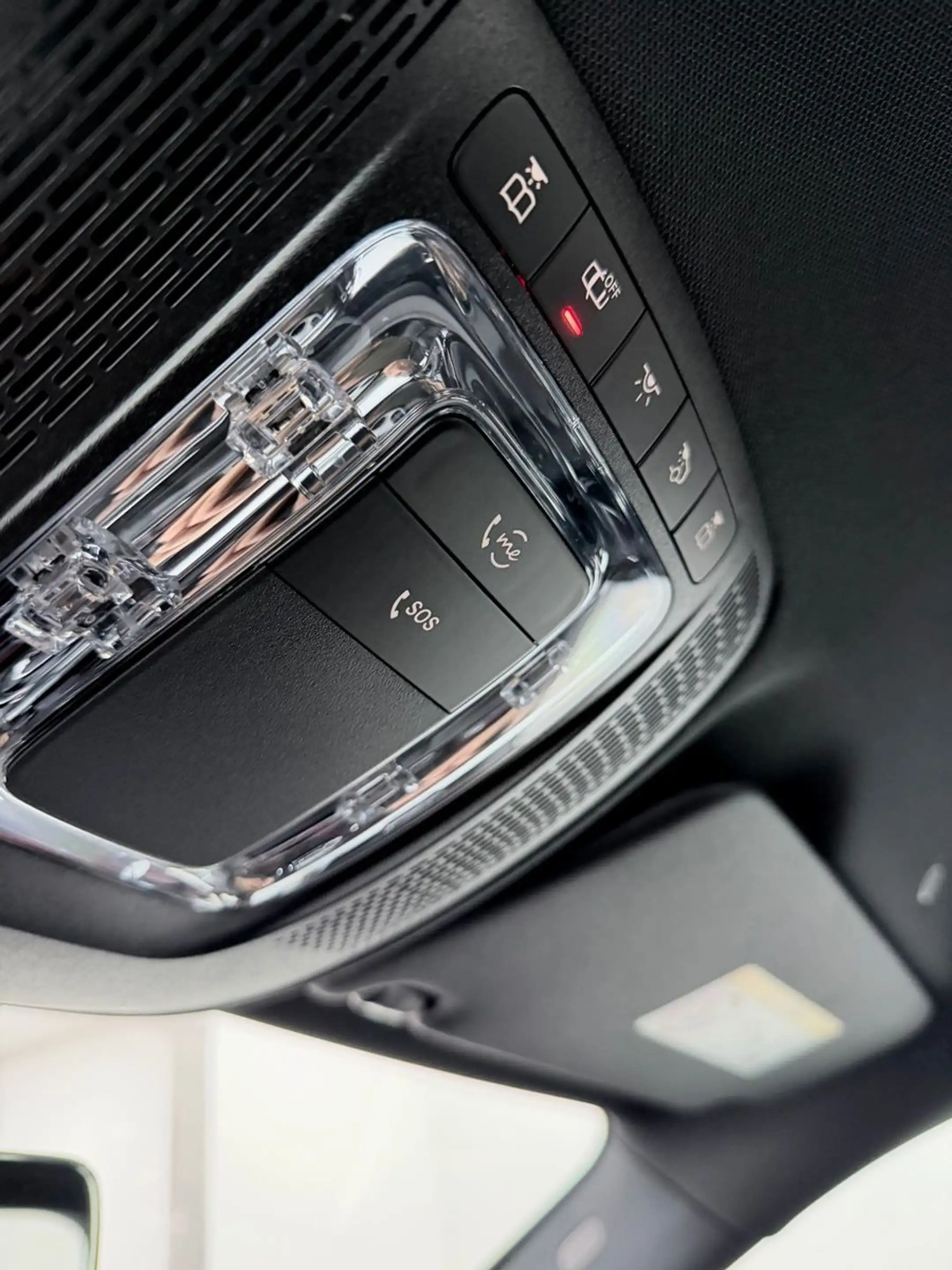 Mercedes-Benz EQA 300 4Matic-Progressive- LED-KAM-AMB-MBUX — photo 7
