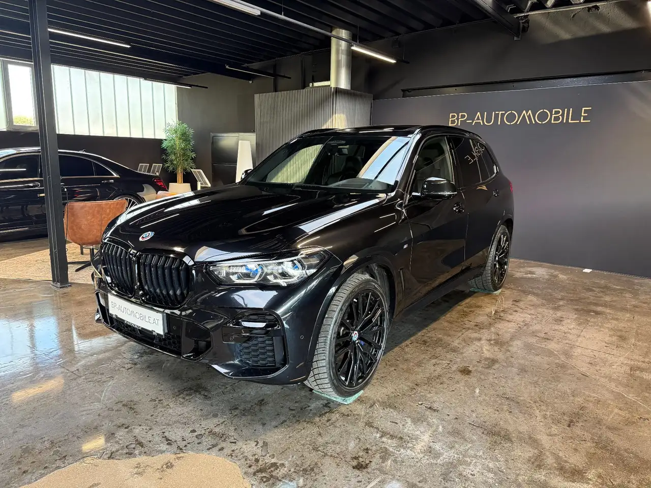 BMW X5 xDrive 30d // M-PAKET //