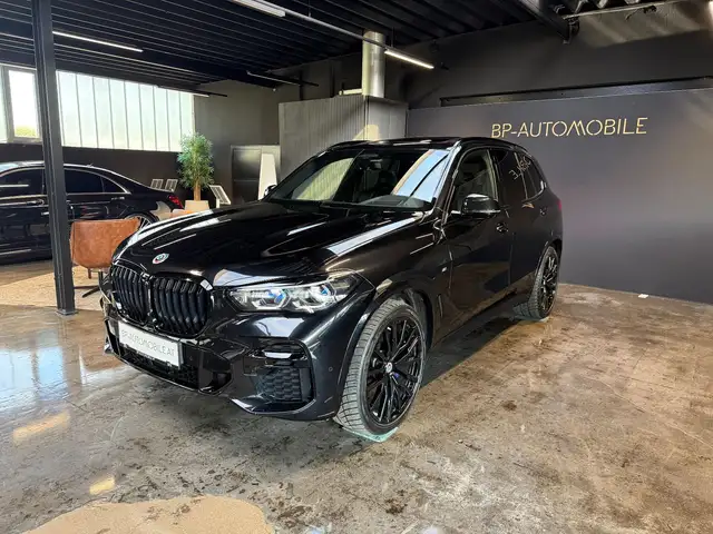 BMW X5 xDrive 30d // M-PAKET //