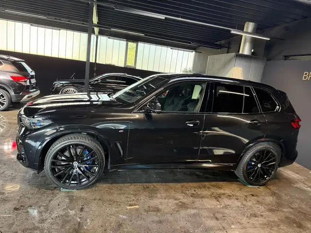 BMW X5 xDrive 30d // M-PAKET // Ansicht 6