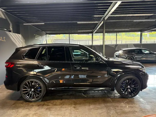 BMW X5 xDrive 30d // M-PAKET // Ansicht 24