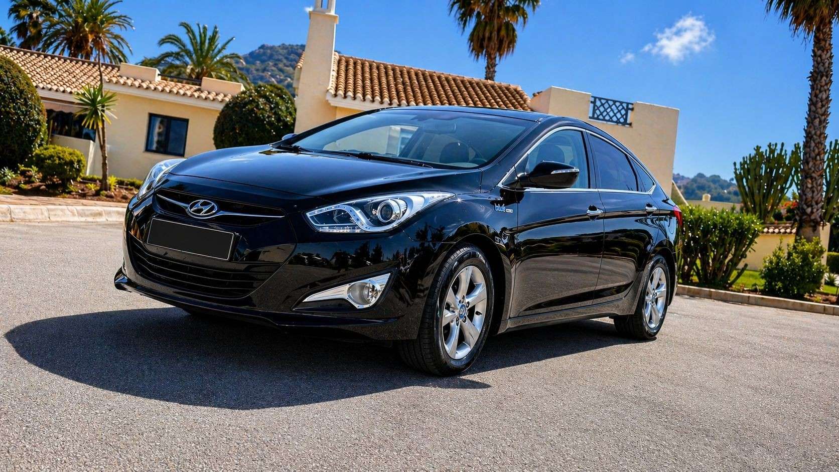 Hyundai i40 CW 1.7CRDI GL Bluedrive - foto 1