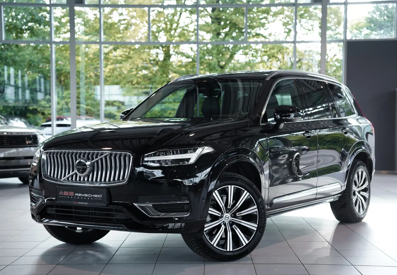 Volvo XC90 Plus Bright AWD *7-Sitzer *GSD *360° *AHK Schwarz - 1