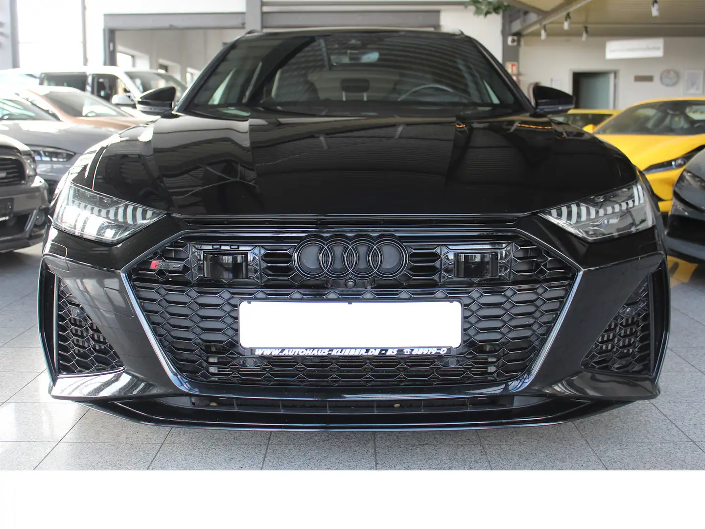 Audi RS6 Avant 4.0 TFSI HD*B&O*KERAMIK*STHZ*DYNPLUS Schwarz - 2