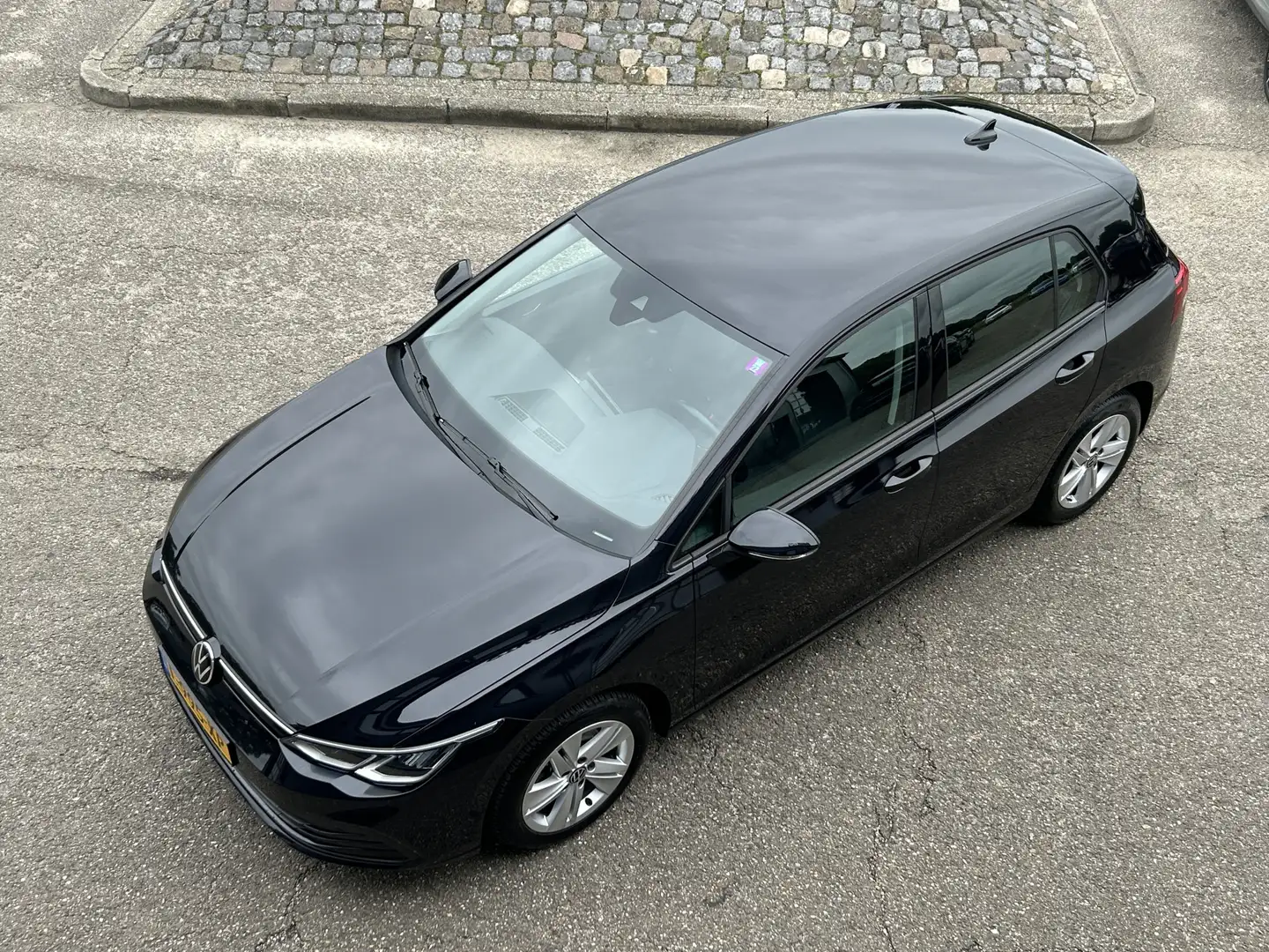 Volkswagen Golf 1.0 TSI Life VIRTUAL COCKPIT 1e EIGENAAR NAVI ADAP Schwarz - 2
