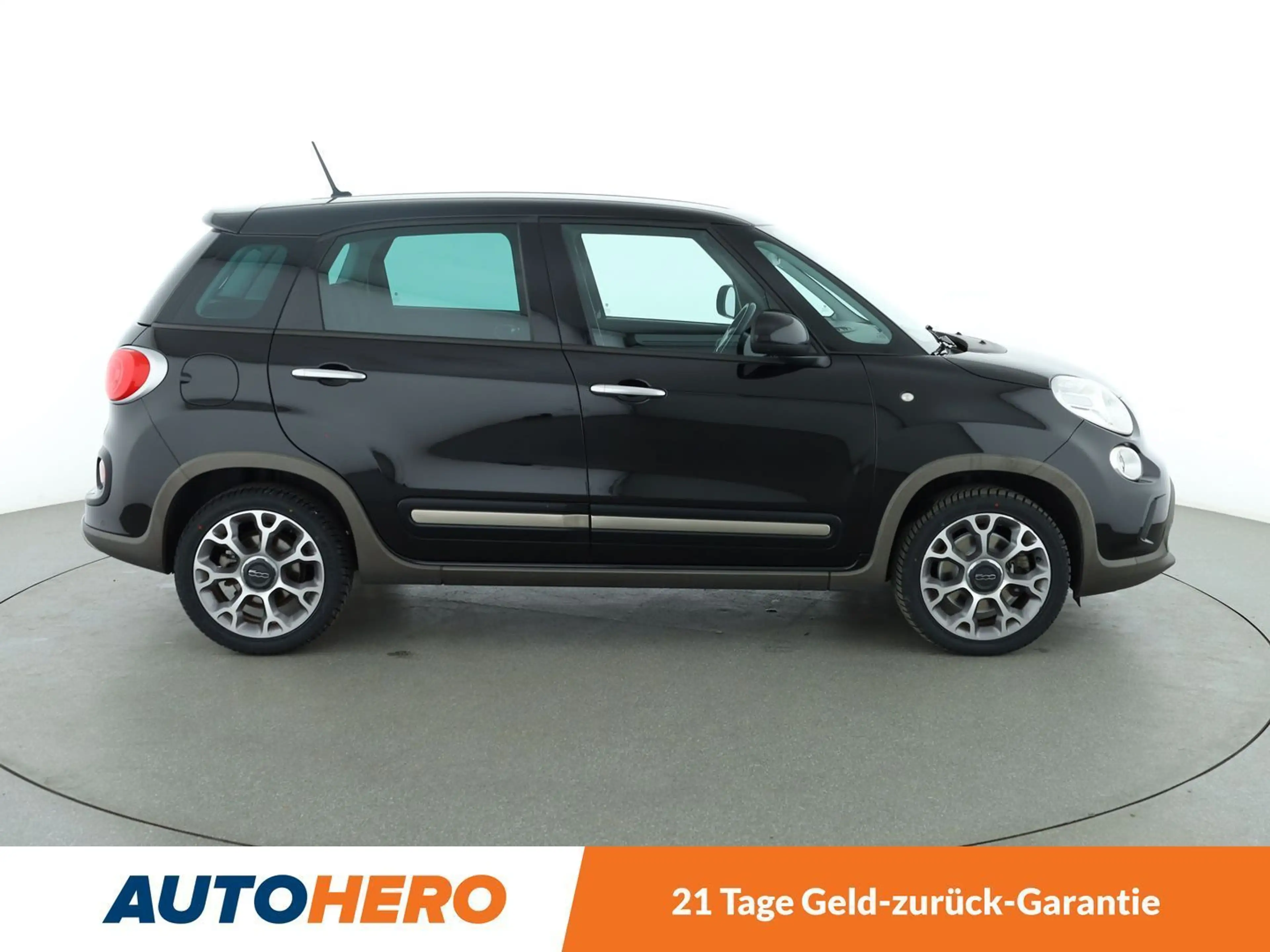 Fiat 500L 1.4 Turbo Trekking*NAVI*TEMPO*PDC*ALU*LIM* — photo 7
