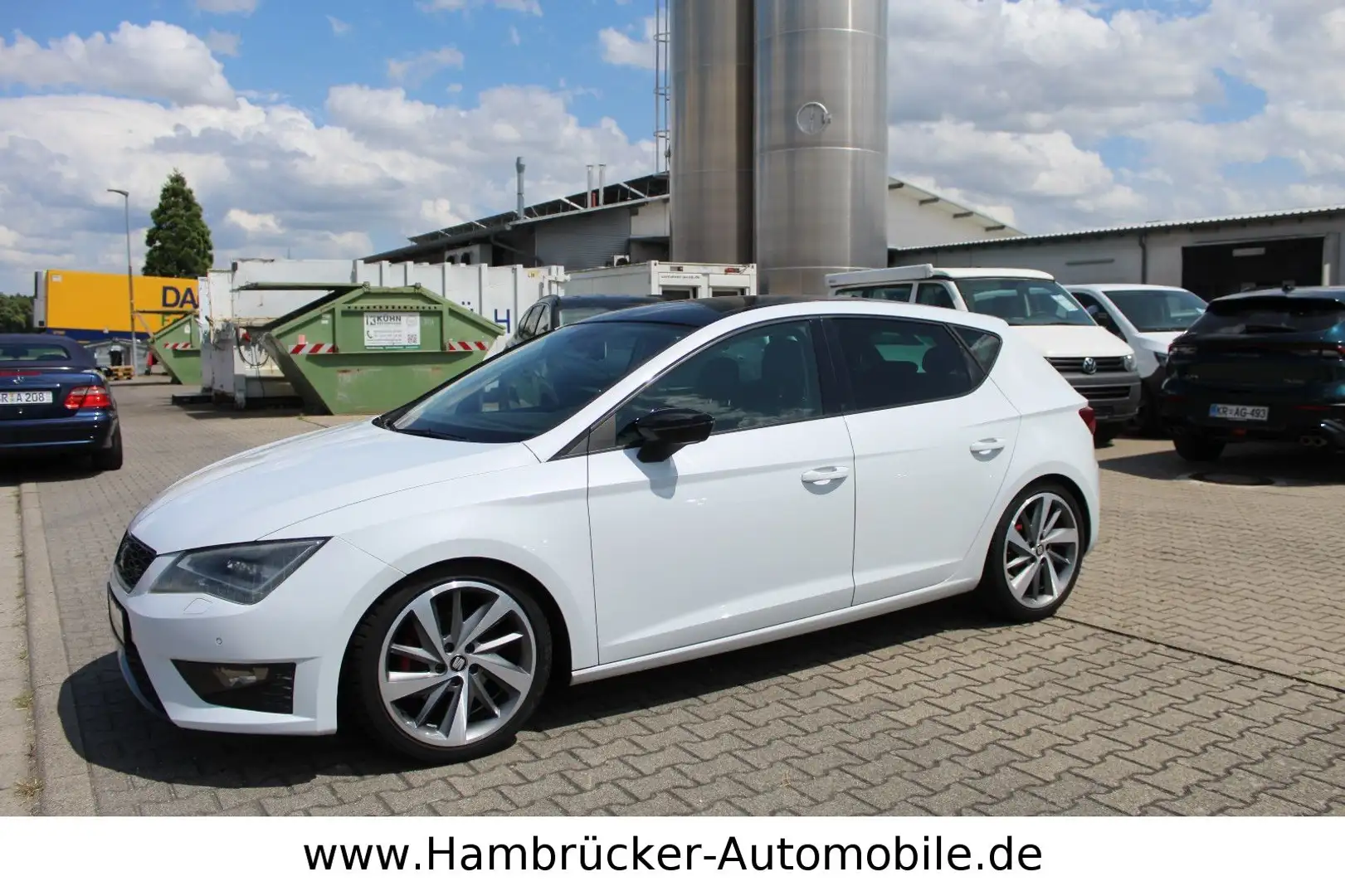 SEAT Leon FR~2.Hand~Led~Navi~Panorama~Ahk~2xPdc Wit - 1