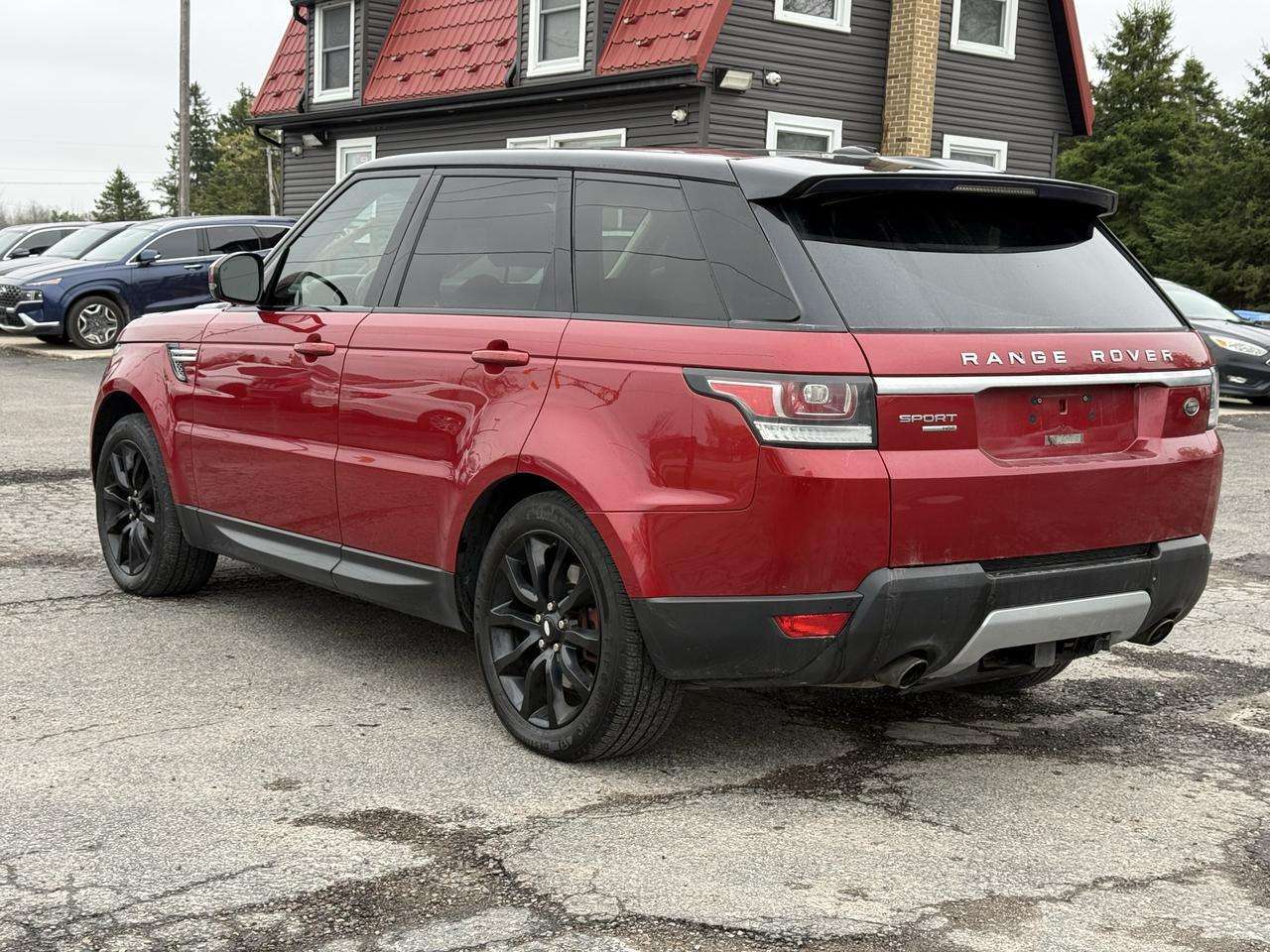 2014 Land Rover Range Rover Sport HSE alt 5