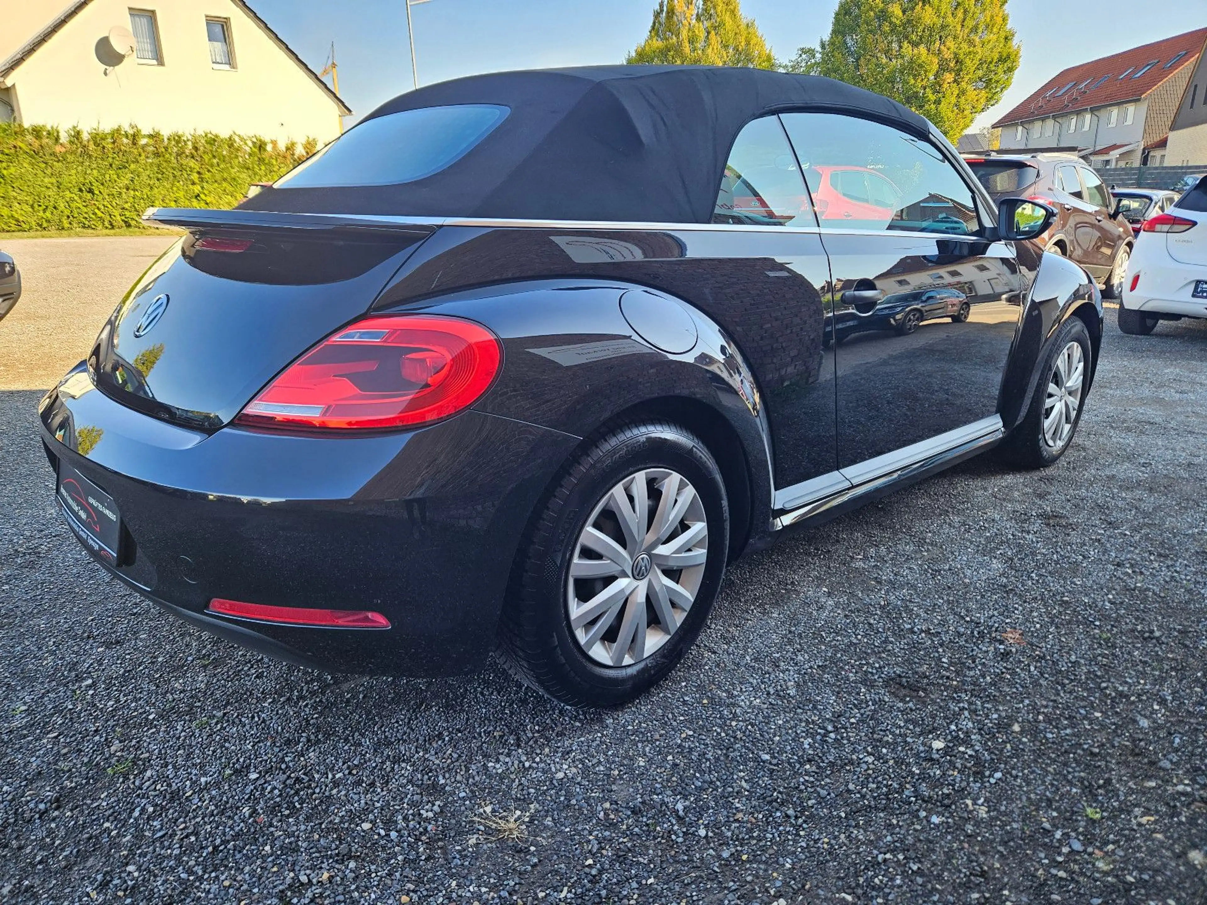 Volkswagen Beetle 1.2 Cabriolet BMT — photo 6