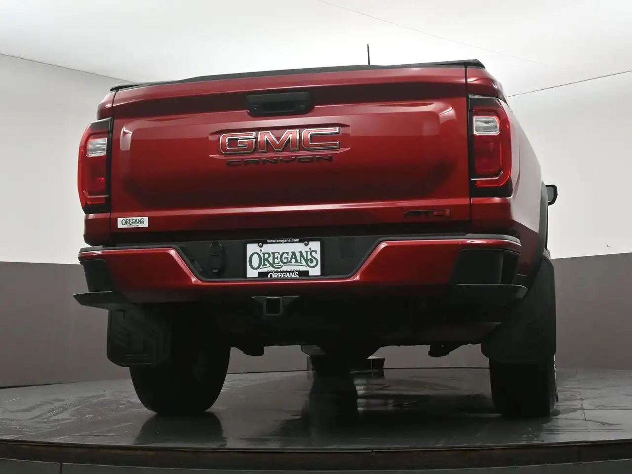 GMC Canyon снимка GMC Canyon