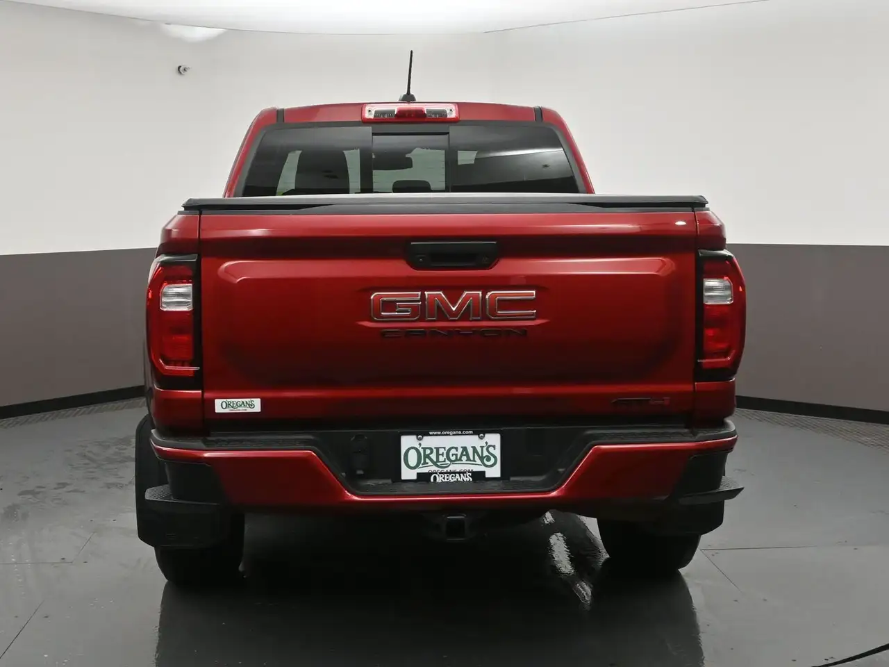 GMC Canyon снимка GMC Canyon