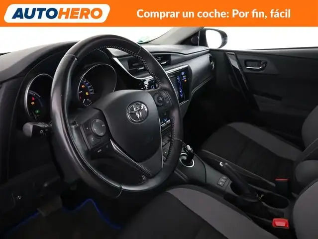 Toyota Auris view 12