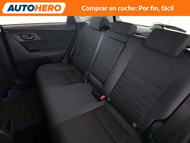 Toyota Auris view 15