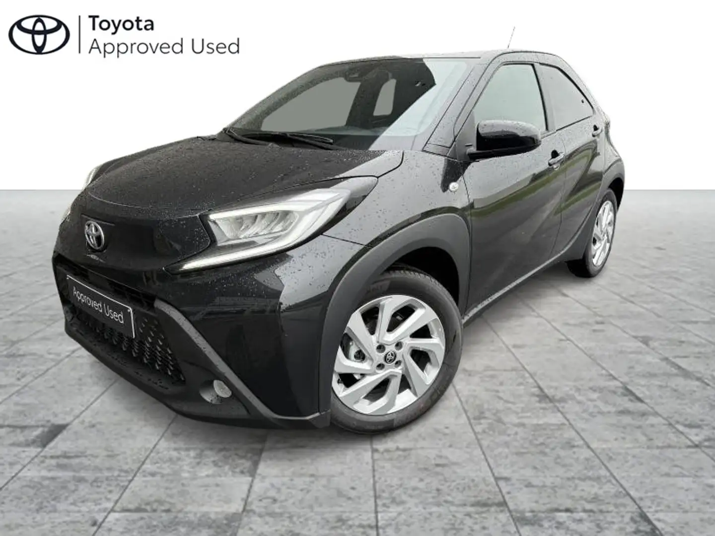 Toyota Aygo X 1.0 MT Active + Zetelverwarming Nero - 1