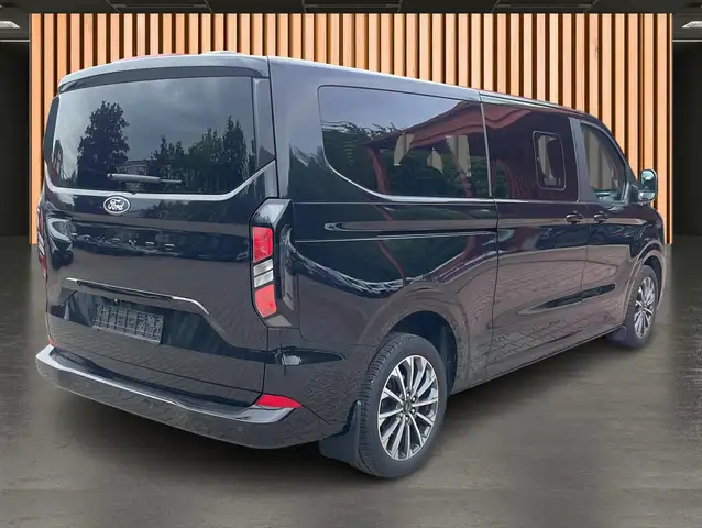 Ford Tourneo Custom view 7